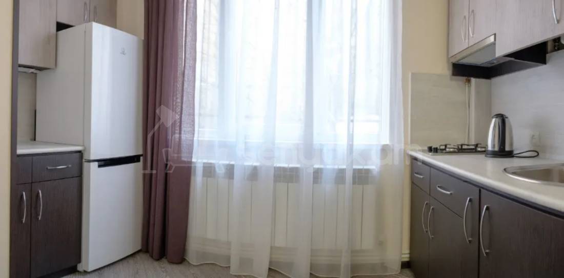 3 Սենյականոց Բնակարան Քարե Շենքում, 60քմ, 3/4 հարկ, Կապիտալ Վերանորոգված, Կահավորված, Արևկող
