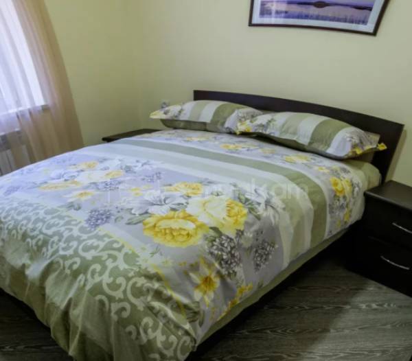 3 Սենյականոց Բնակարան Քարե Շենքում, 60քմ, 3/4 հարկ, Կապիտալ Վերանորոգված, Կահավորված, Արևկող