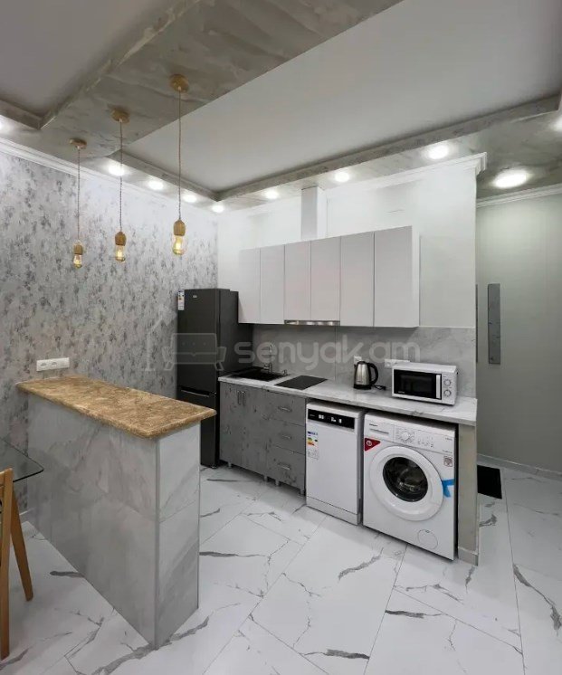 2 Սենյականոց Բնակարան Քարե Շենքում, 45քմ, 4/5 հարկ, Կապիտալ Վերանորոգված, Կահավորված, Արևկող