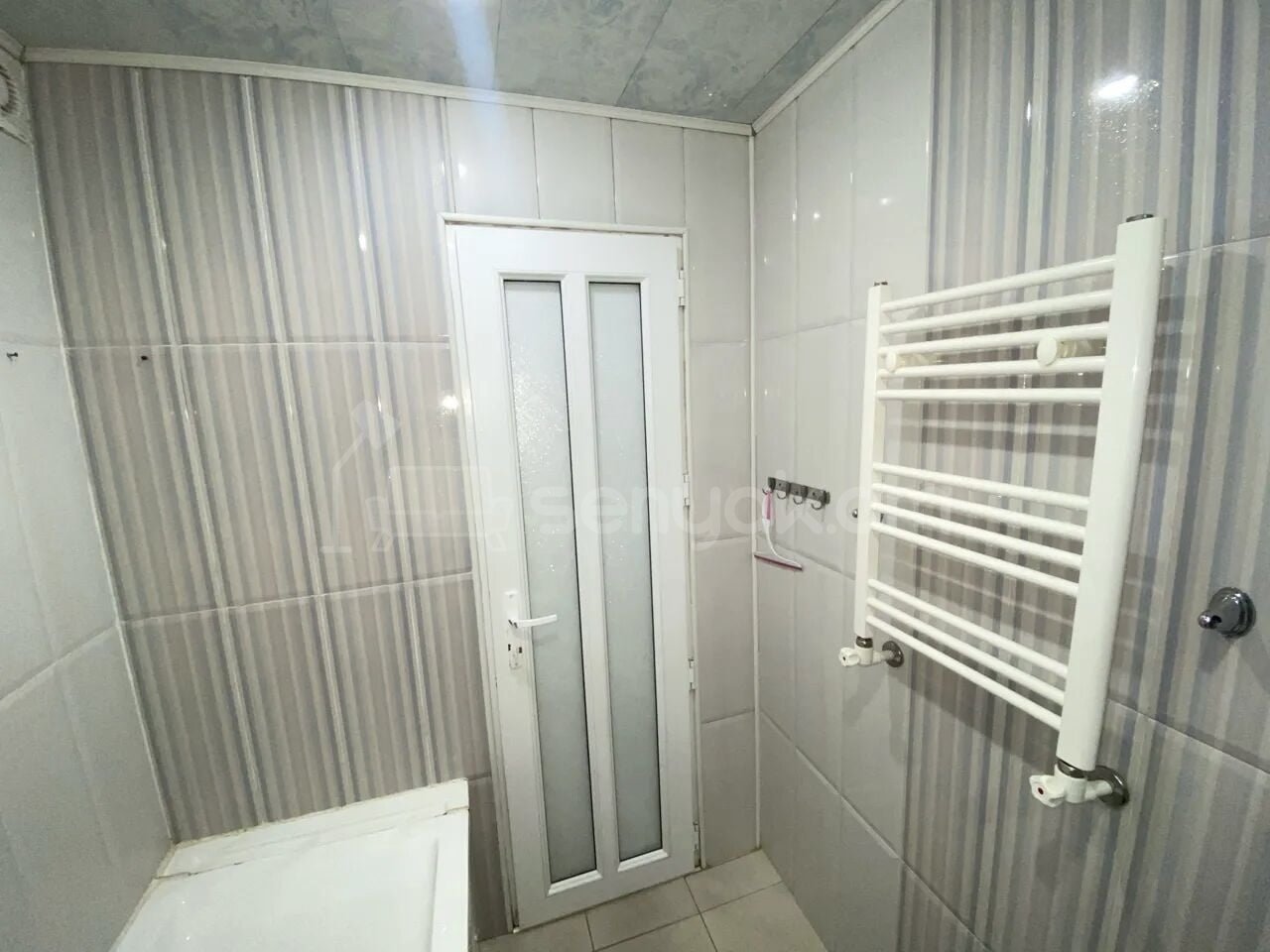 3 Սենյականոց Բնակարան, 86քմ, 8/14 հարկ, Նորմալ Վիճակում