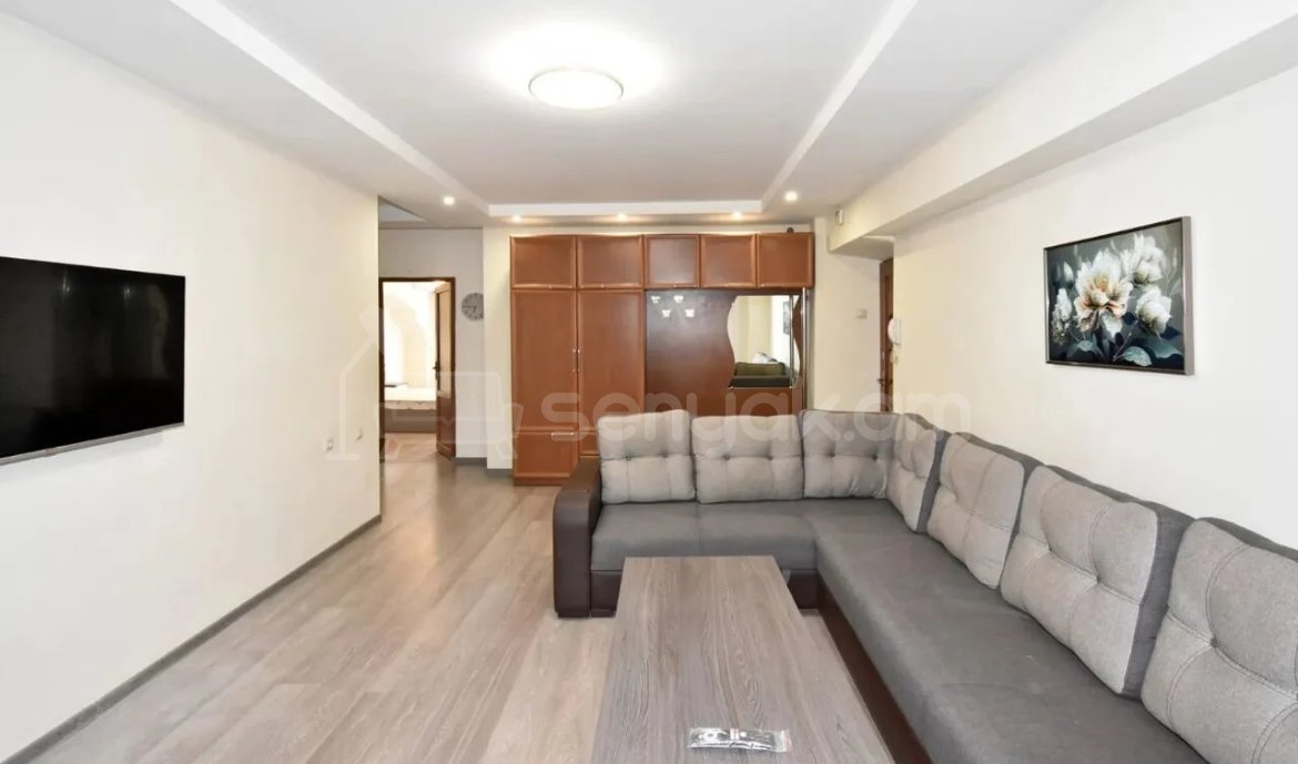 3 Սենյականոց Բնակարան, 73քմ, 9/9 հարկ, Կապիտալ Վերանորոգված, Կահավորված