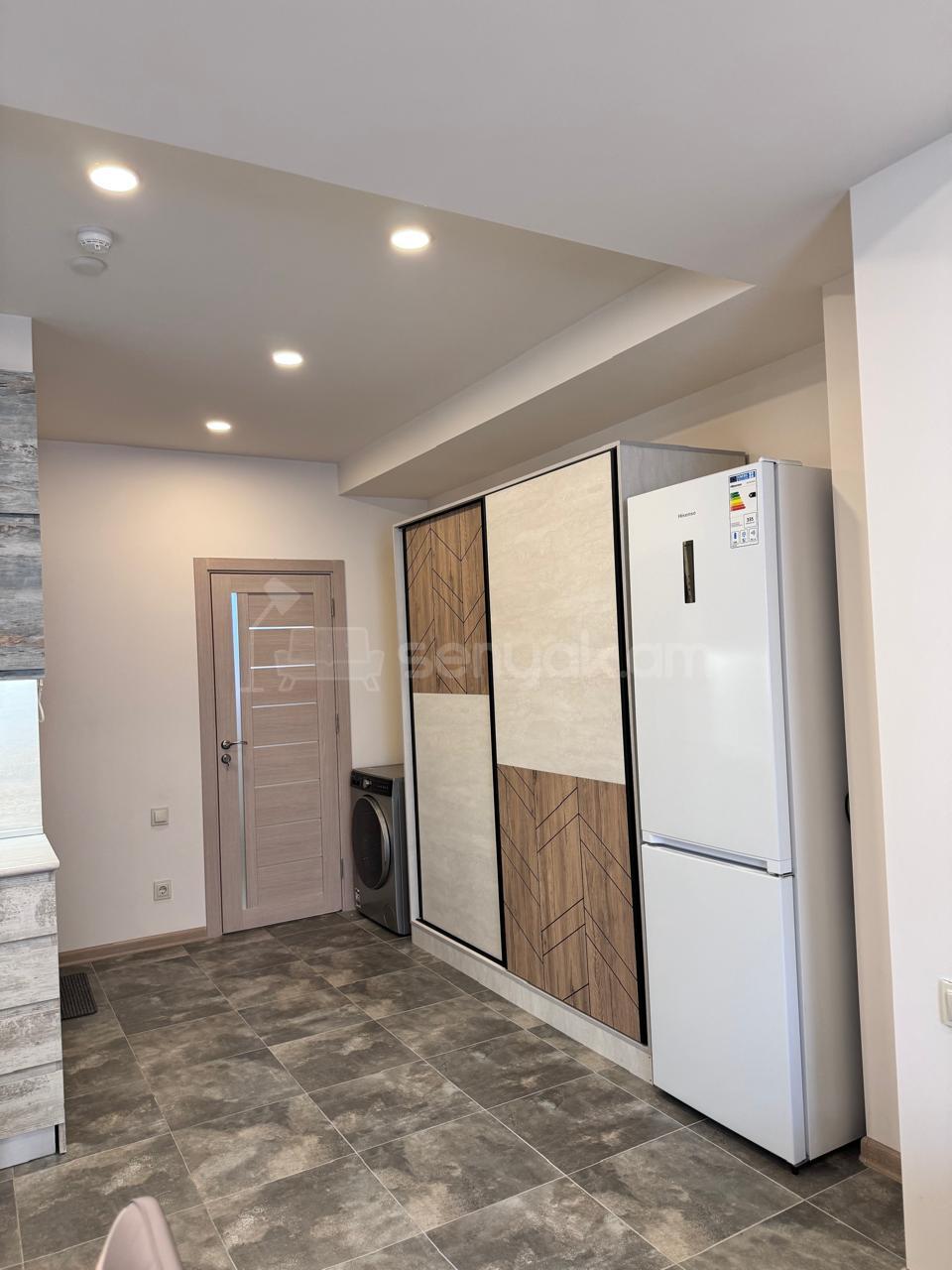 2 Սենյականոց Բնակարան, 56քմ, 12/16 հարկ, Դիզայներական Վերանորոգված, Կահավորված, Արևկող