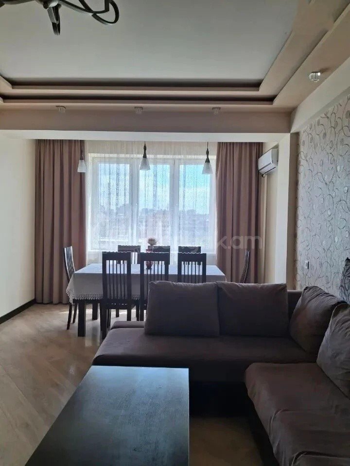 3 Սենյականոց Բնակարան Նորակառույցում, 80քմ, 11/11 հարկ, Կապիտալ Վերանորոգված