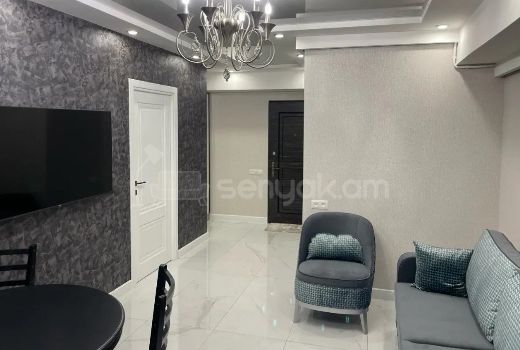 2 Սենյականոց Բնակարան, 44քմ, 6/10 հարկ, Դիզայներական Վերանորոգված, Կահավորված, Արևկող