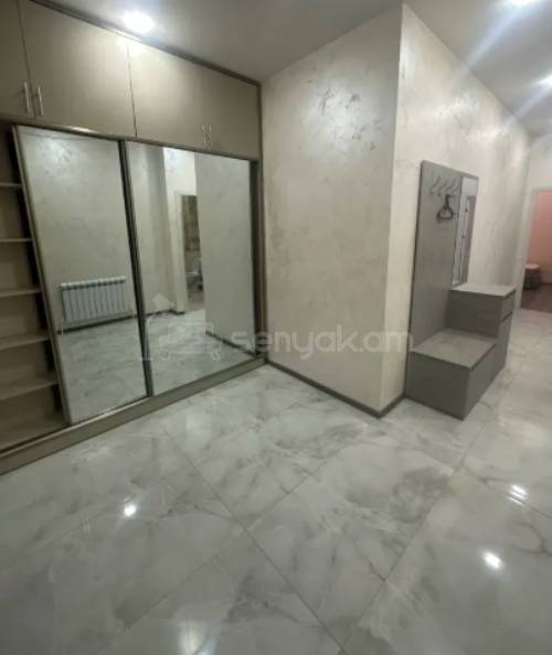 3 Սենյականոց Բնակարան, 78քմ, 12/16 հարկ, Կապիտալ Վերանորոգված, Կահավորված, Արևկող