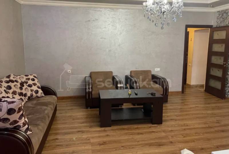3 Սենյականոց Բնակարան, 80քմ, 6/6 հարկ, Կապիտալ Վերանորոգված, Կահավորված, Արևկող