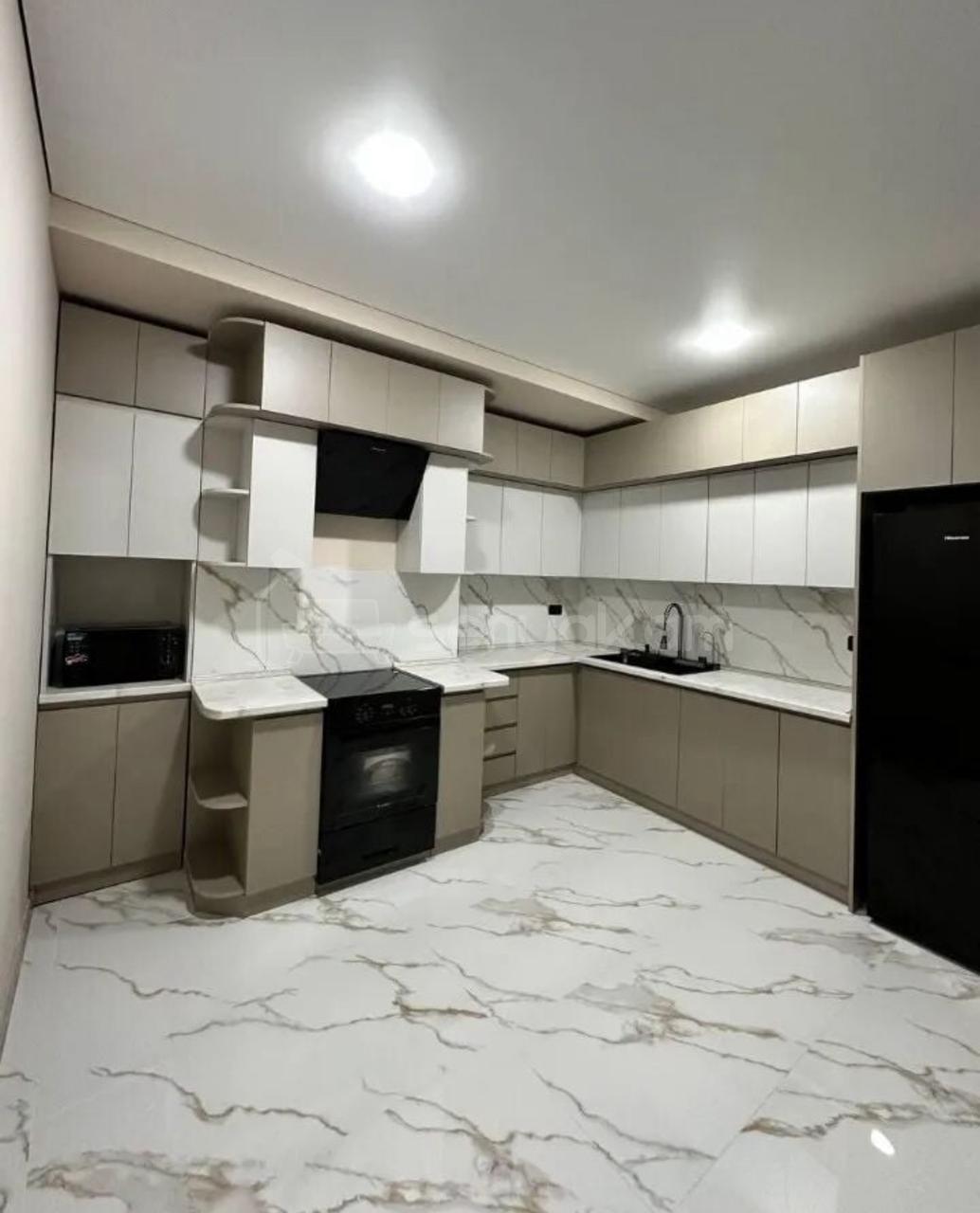 3 Սենյականոց Բնակարան Նորակառույցում, 71քմ, 5/13 հարկ, Կապիտալ Վերանորոգված, Կահավորված, Արևկող