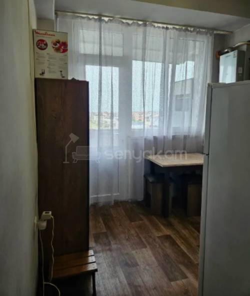 1 Սենյականոց Բնակարան, 42քմ, 6/9 հարկ, Կոսմետիկ Վերանորոգված