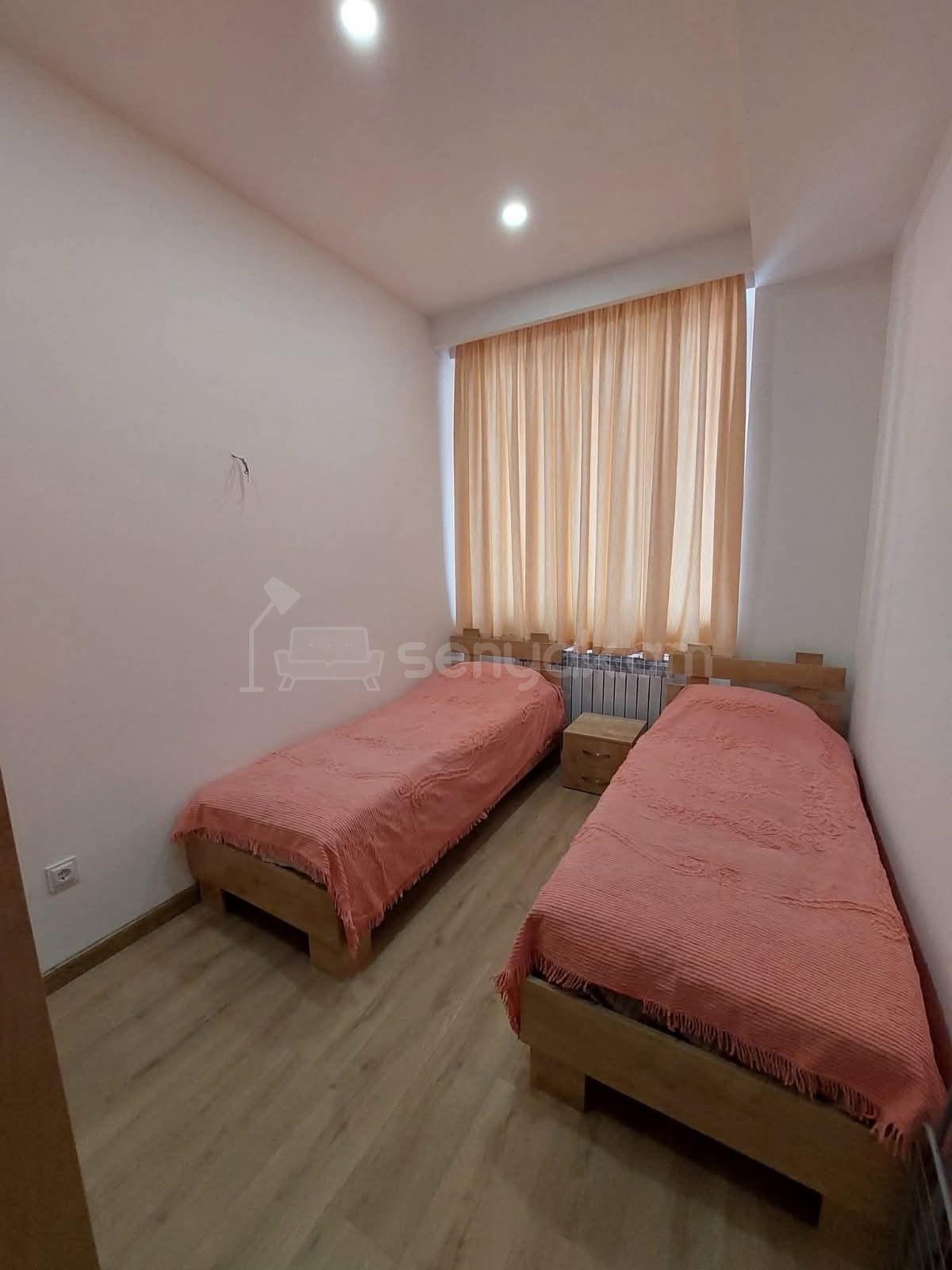 3 Սենյականոց Բնակարան, 70քմ, 2/4 հարկ, Կապիտալ Վերանորոգված, Կահավորված, Արևկող