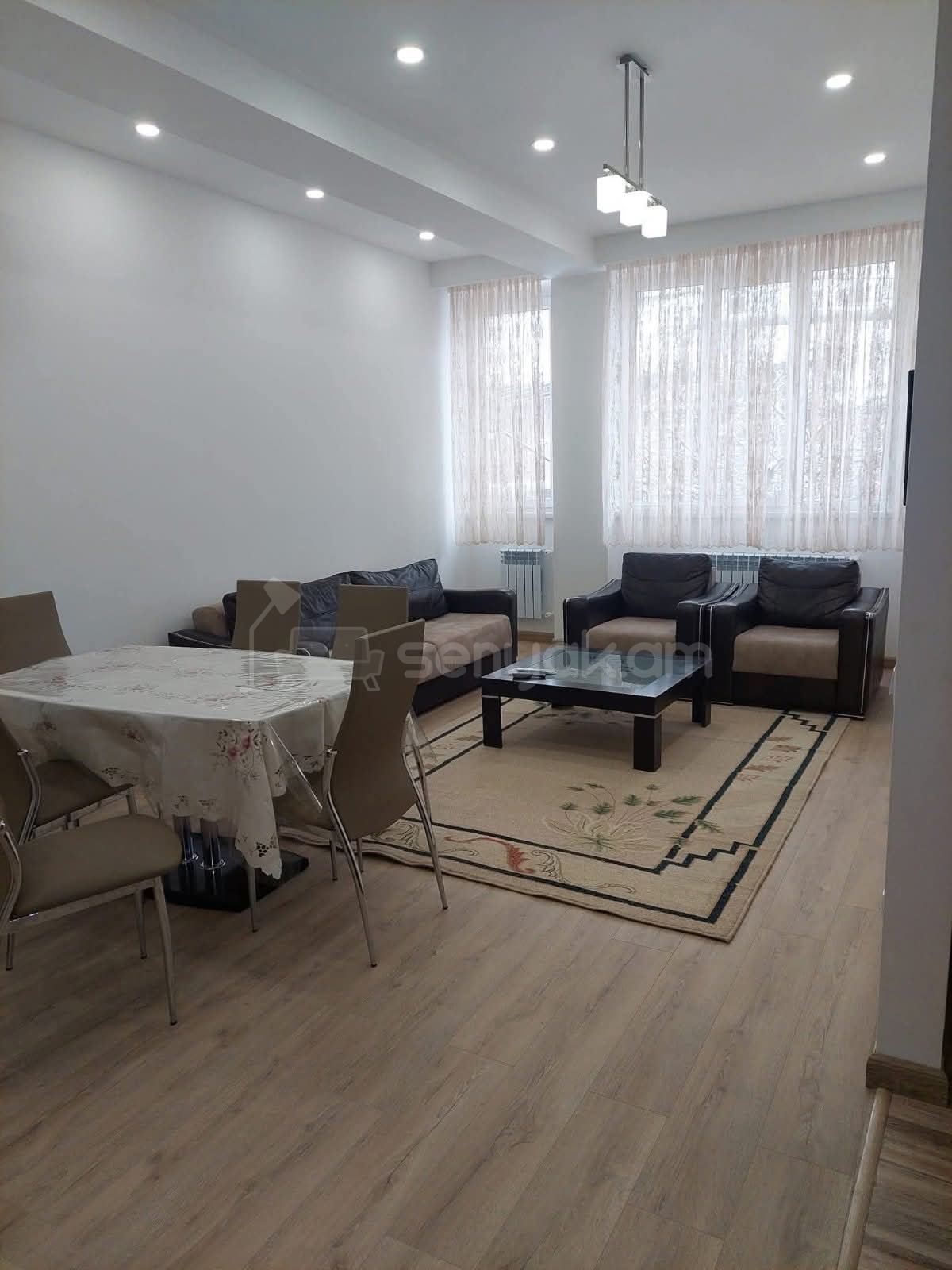 3 Սենյականոց Բնակարան, 70քմ, 2/4 հարկ, Կապիտալ Վերանորոգված, Կահավորված, Արևկող