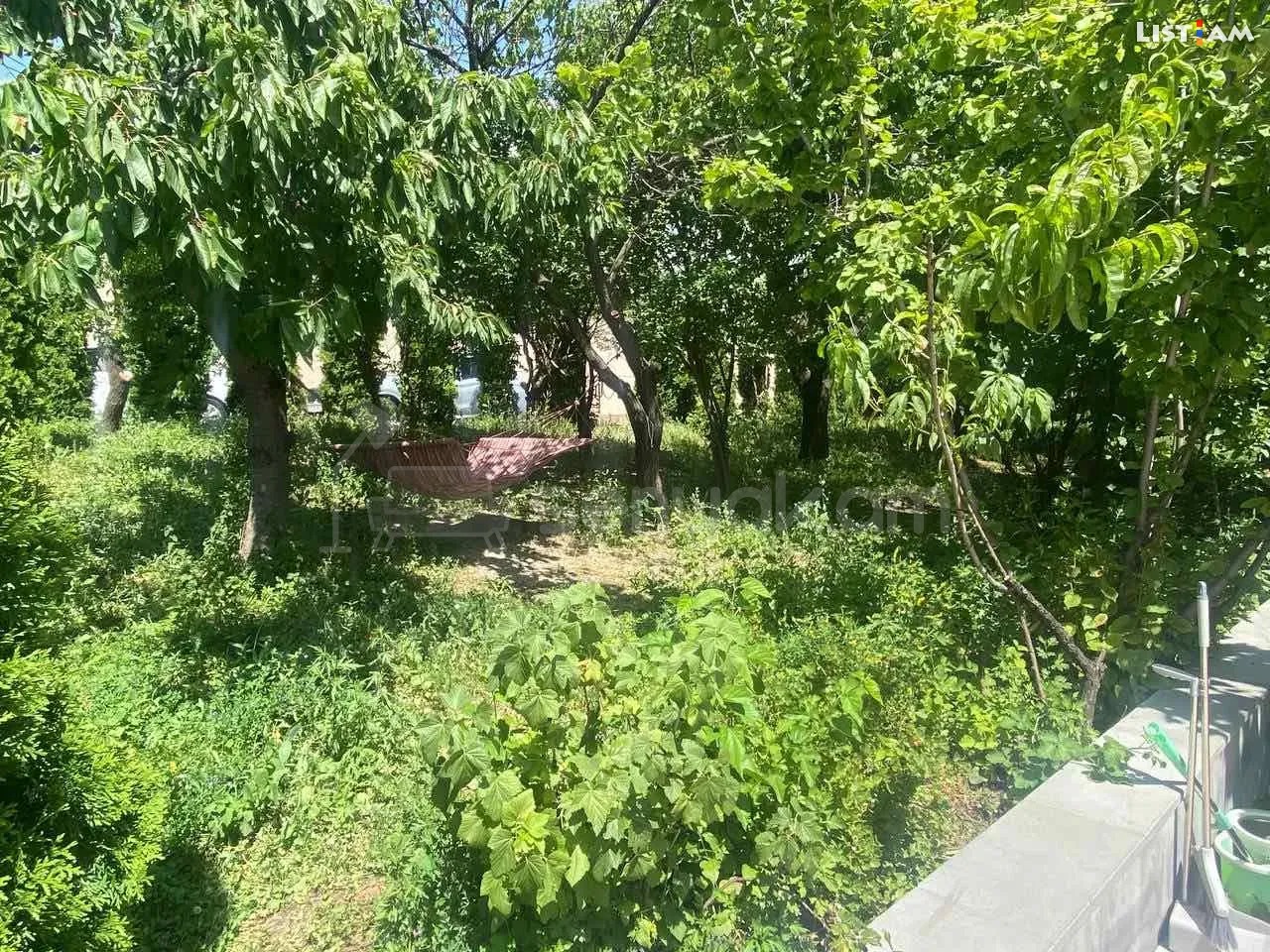 1 Սենյականոց Շքեղ Առանձնատուն, 200քմ, Լողավազանով