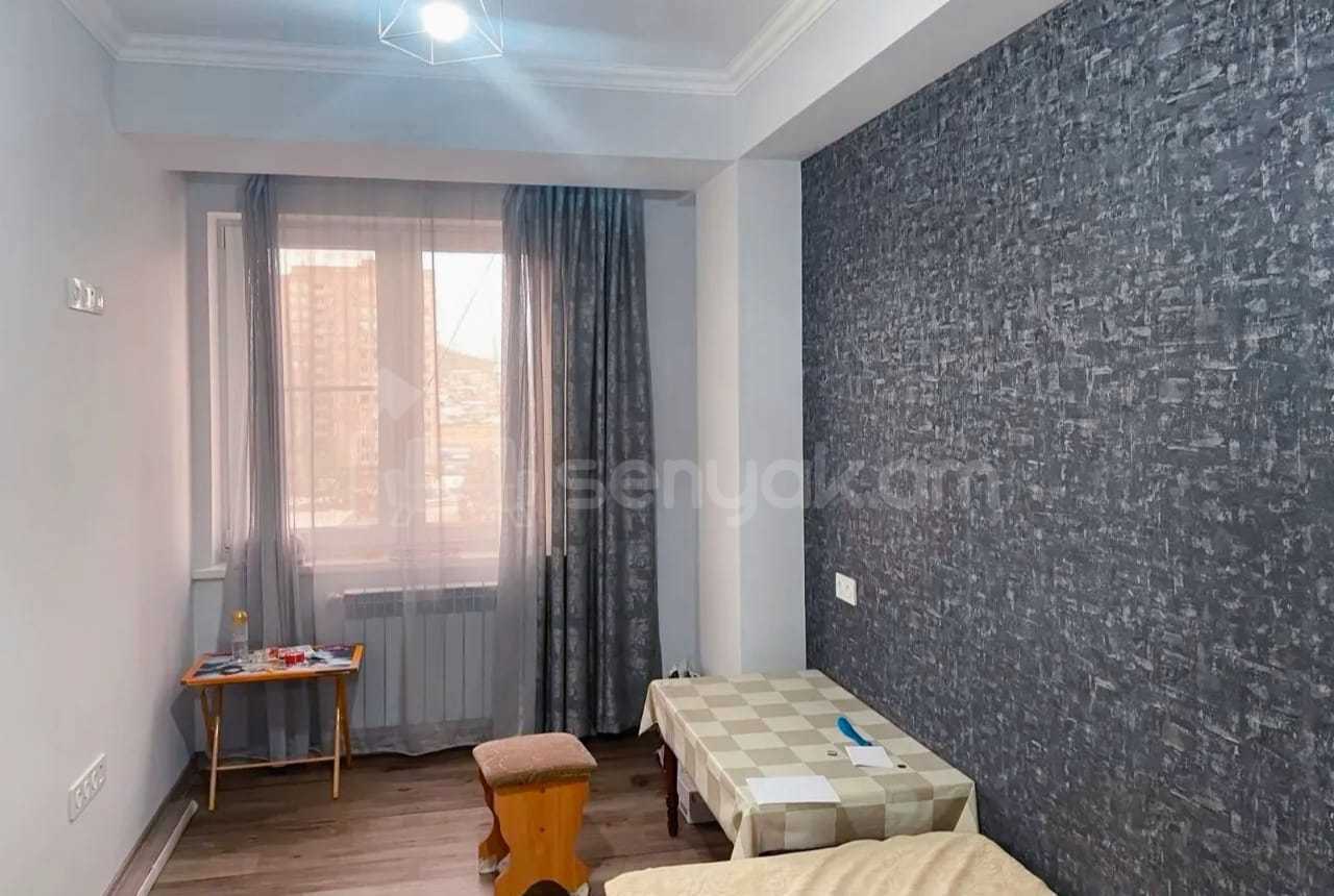 3 Սենյականոց Բնակարան, 68քմ, 8/14 հարկ, Նորմալ Վիճակում, Կահավորված