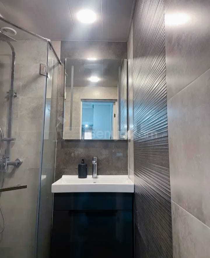 3 Սենյականոց Բնակարան, 68քմ, 8/14 հարկ, Նորմալ Վիճակում, Կահավորված
