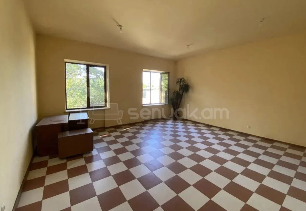 Օֆիսային Տարածք, 350քմ, Կապիտալ Վերանորոգված