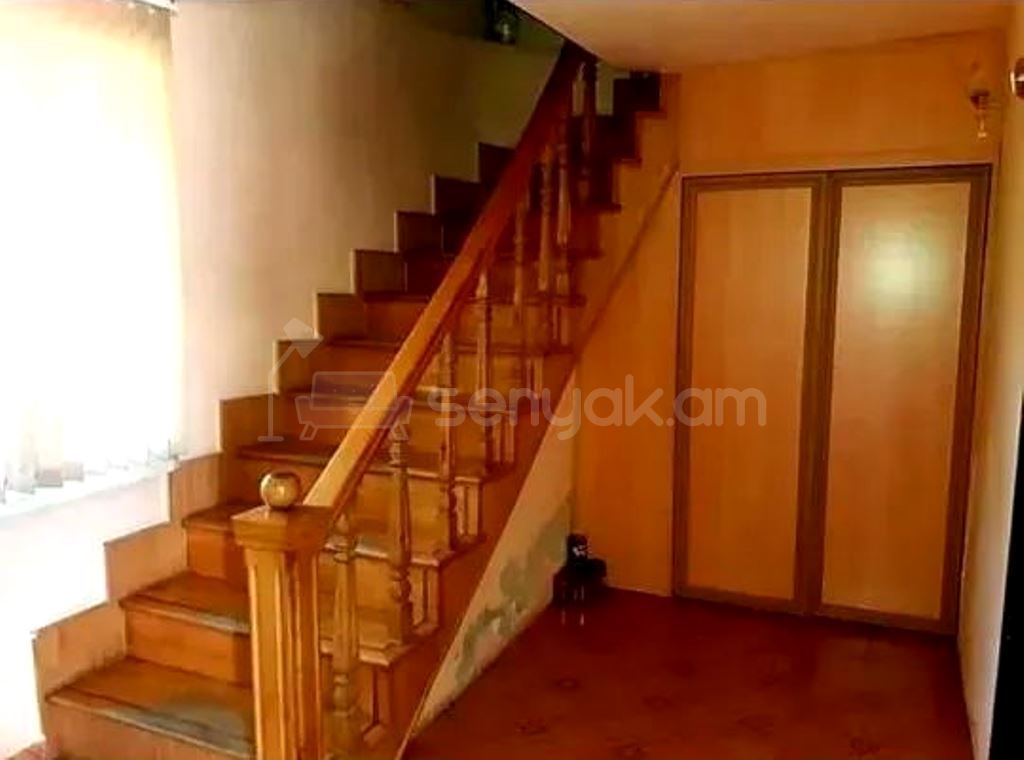 4 Սենյականոց Սեփական Տուն, 145քմ, Նորմալ Վիճակում