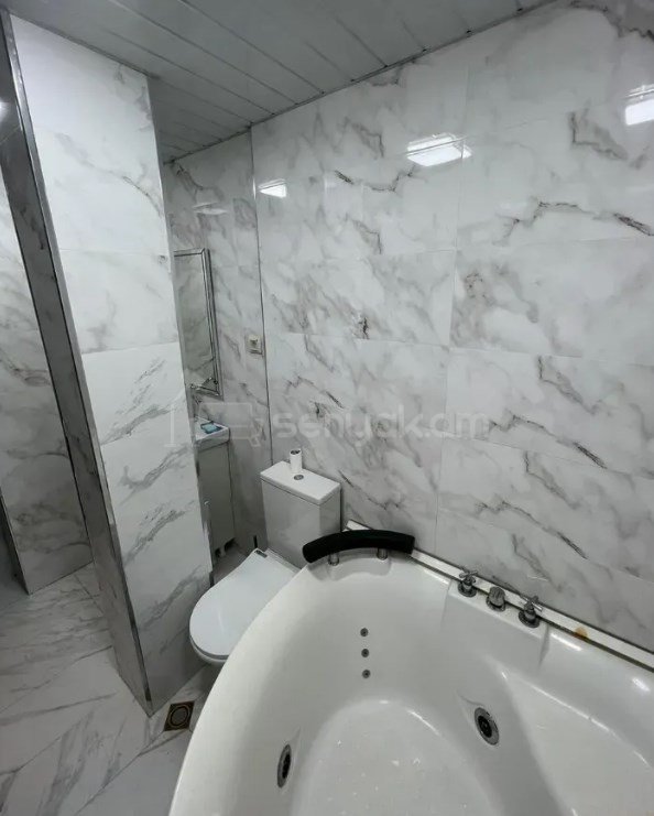 3 Սենյականոց Բնակարան, 98քմ, 2/9 հարկ, Կապիտալ Վերանորոգված, Կահավորված, Արևկող