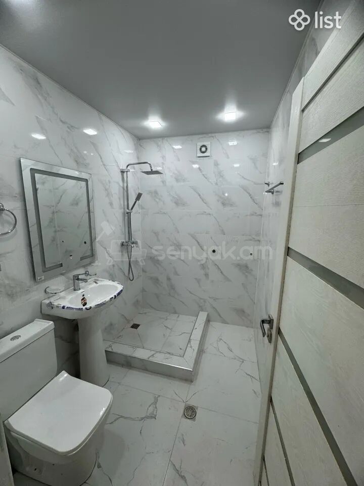 3 Սենյականոց Բնակարան, 81քմ, 3/9 հարկ, Կապիտալ Վերանորոգված