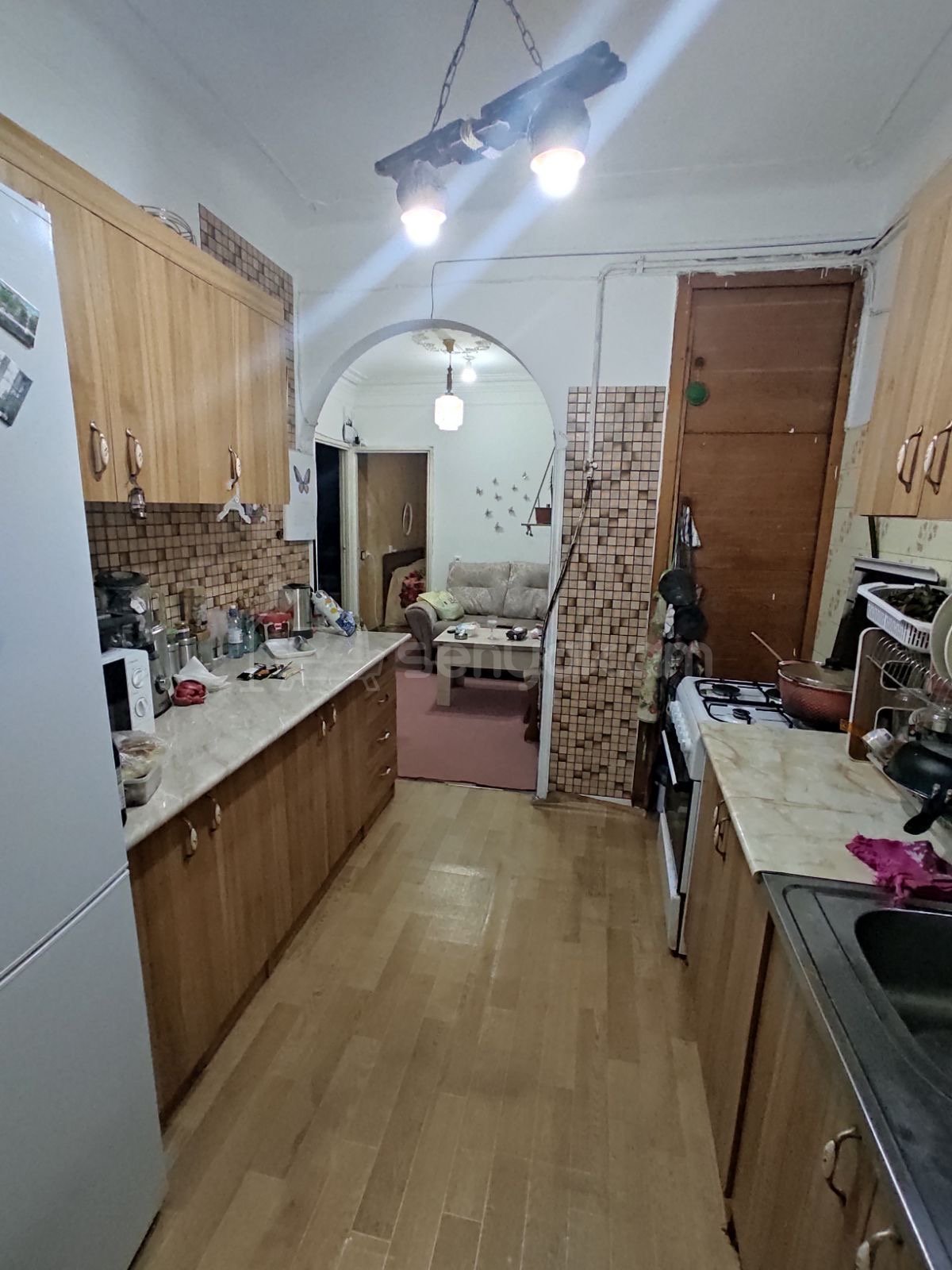 4 Սենյականոց Բնակարան, 90քմ, 8/9 հարկ, Նորմալ Վիճակում