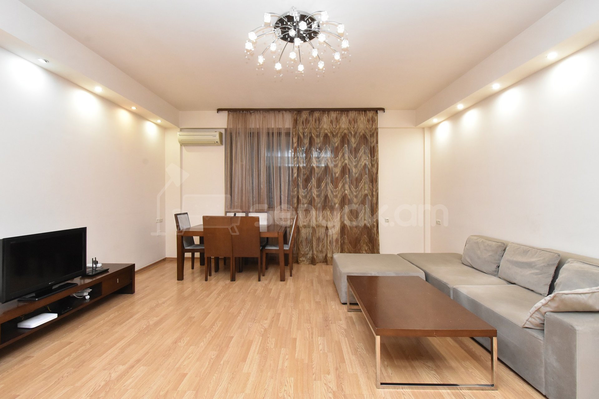 2 Սենյականոց Բնակարան Նորակառույցում, 70քմ, 4/6 հարկ, Կապիտալ Վերանորոգված