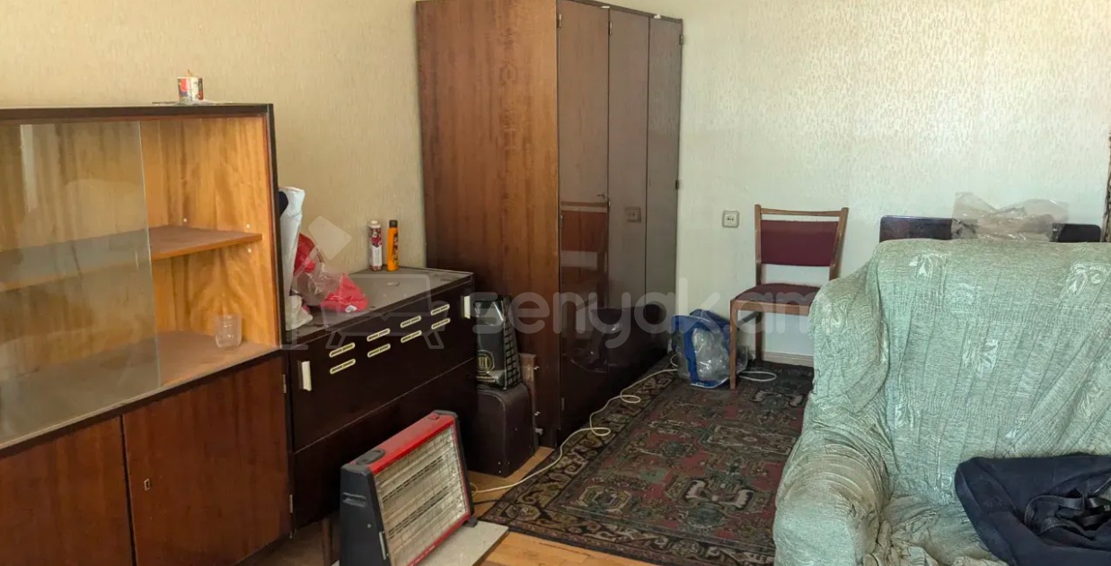 1 Սենյականոց Բնակարան, 40քմ, 6/12 հարկ, Պետական Վիճակում