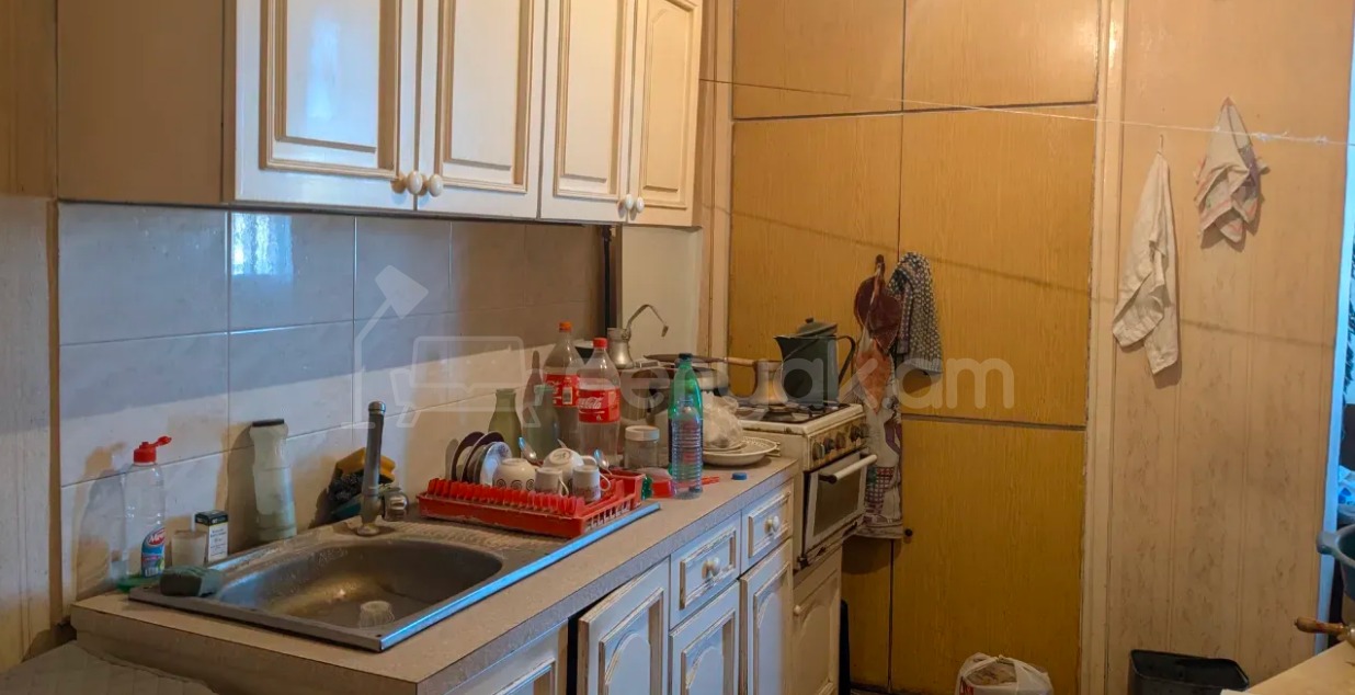 1 Սենյականոց Բնակարան, 40քմ, 6/12 հարկ, Պետական Վիճակում