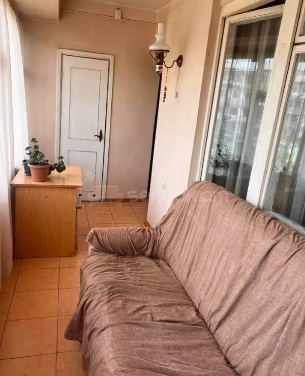 4 Սենյականոց Բնակարան, 90քմ, 4/9 հարկ, Նորմալ Վիճակում, Կահավորված, Արևկող