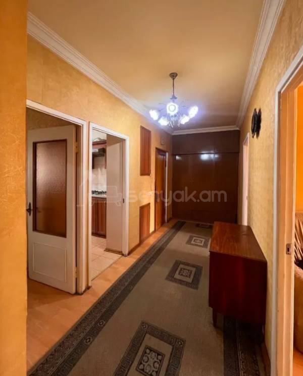 4 Սենյականոց Բնակարան, 90քմ, 4/9 հարկ, Նորմալ Վիճակում, Կահավորված, Արևկող