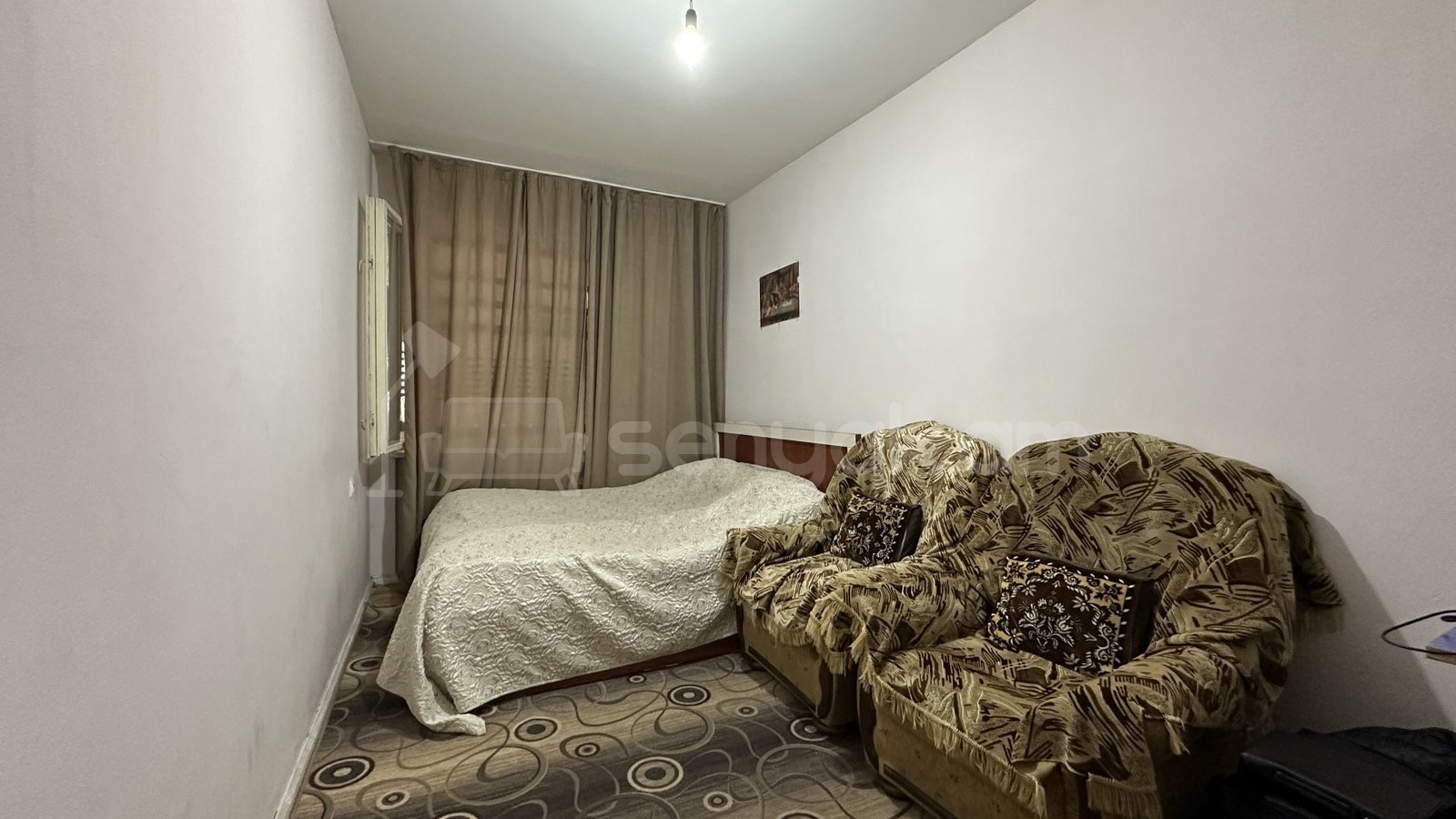 3 Սենյականոց Բնակարան, 97քմ, 2/9 հարկ, Նորմալ Վիճակում