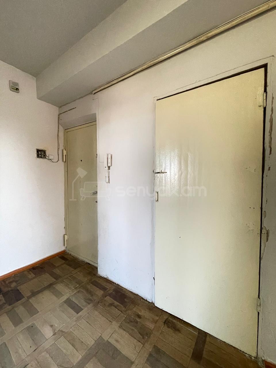 3 Սենյականոց Բնակարան, 80քմ, 13/14 հարկ, Կոսմետիկ Վերանորոգված, Մասամբ Կահավորված, Արևկող