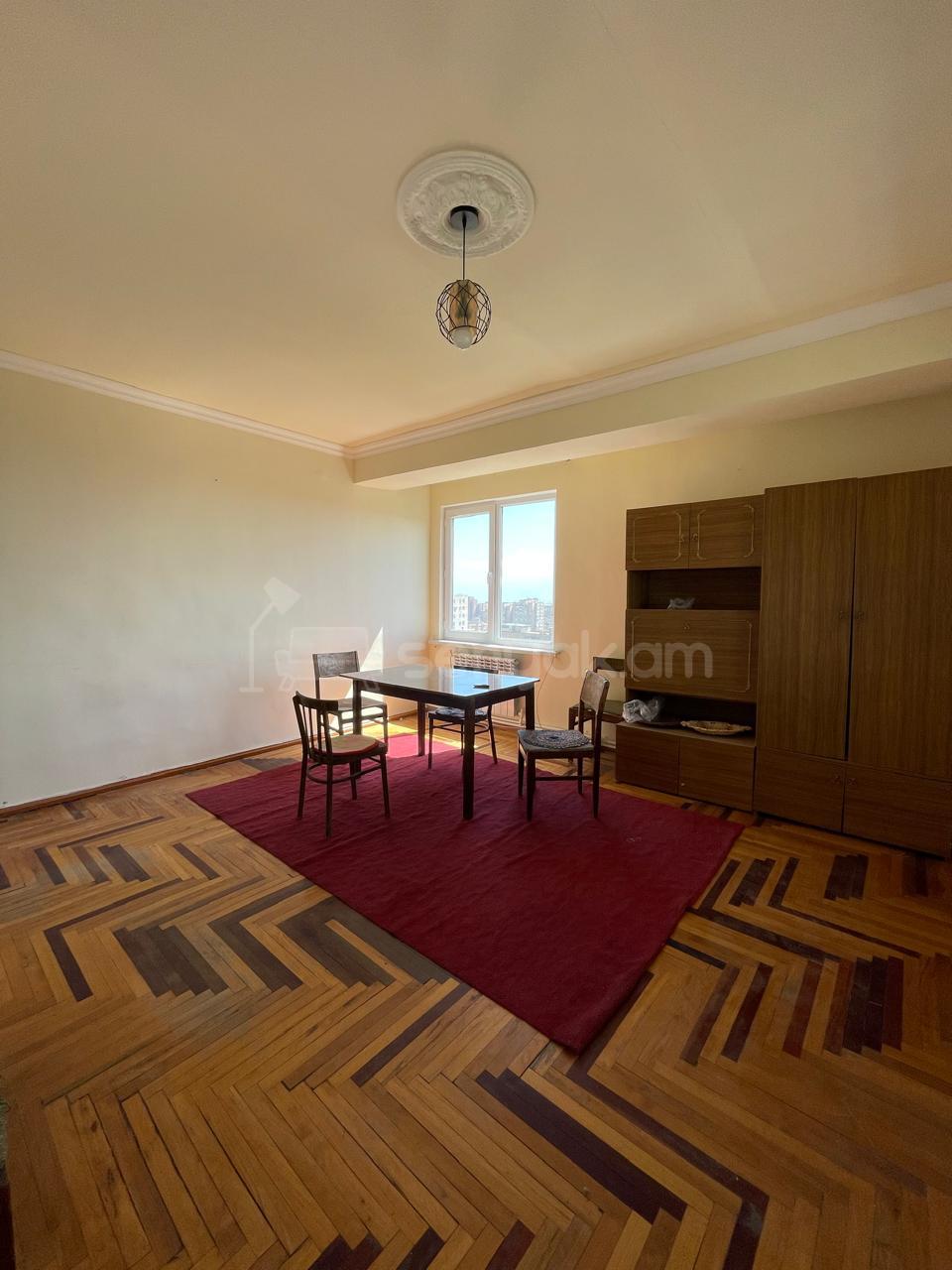 3 Սենյականոց Բնակարան, 80քմ, 13/14 հարկ, Կոսմետիկ Վերանորոգված, Մասամբ Կահավորված, Արևկող