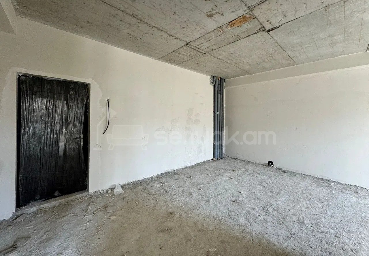 3 Սենյականոց Բնակարան Նորակառույցում, 72քմ, 3/3 հարկ, Զրոյական Վիճակում