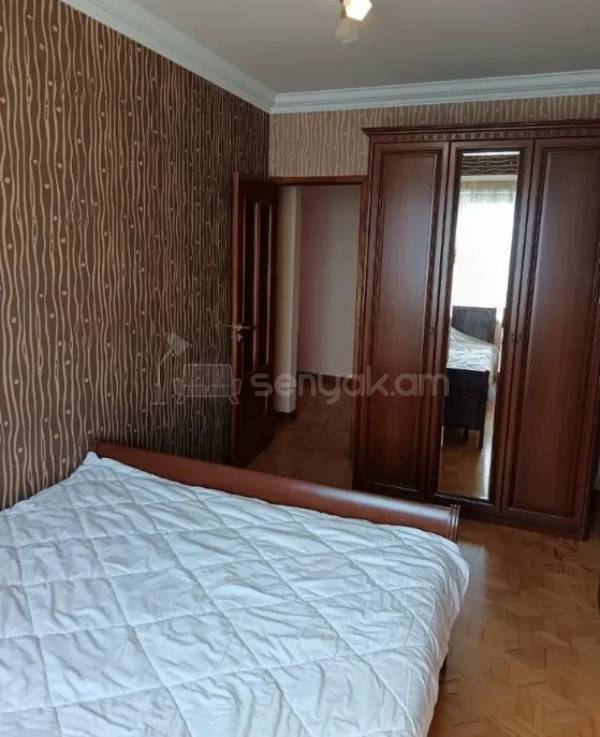4 Սենյականոց Բնակարան Քարե Շենքում, 119քմ, 11/14 հարկ, Կապիտալ Վերանորոգված, Կահավորված, Արևկող