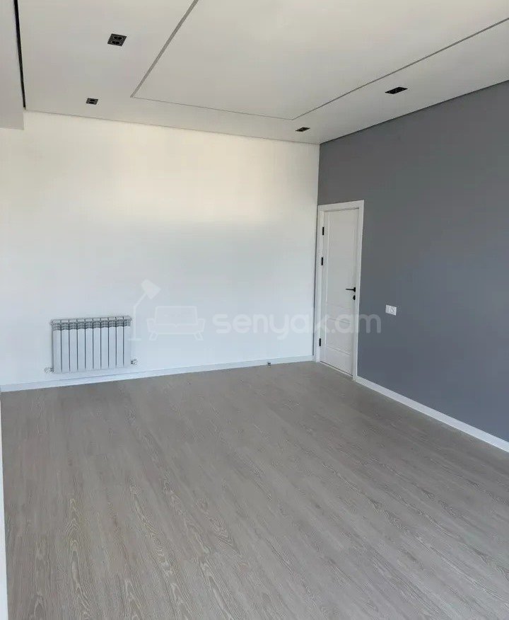 3 Սենյականոց Բնակարան Նորակառույցում, 99քմ, 2/18 հարկ, Կապիտալ Վերանորոգված