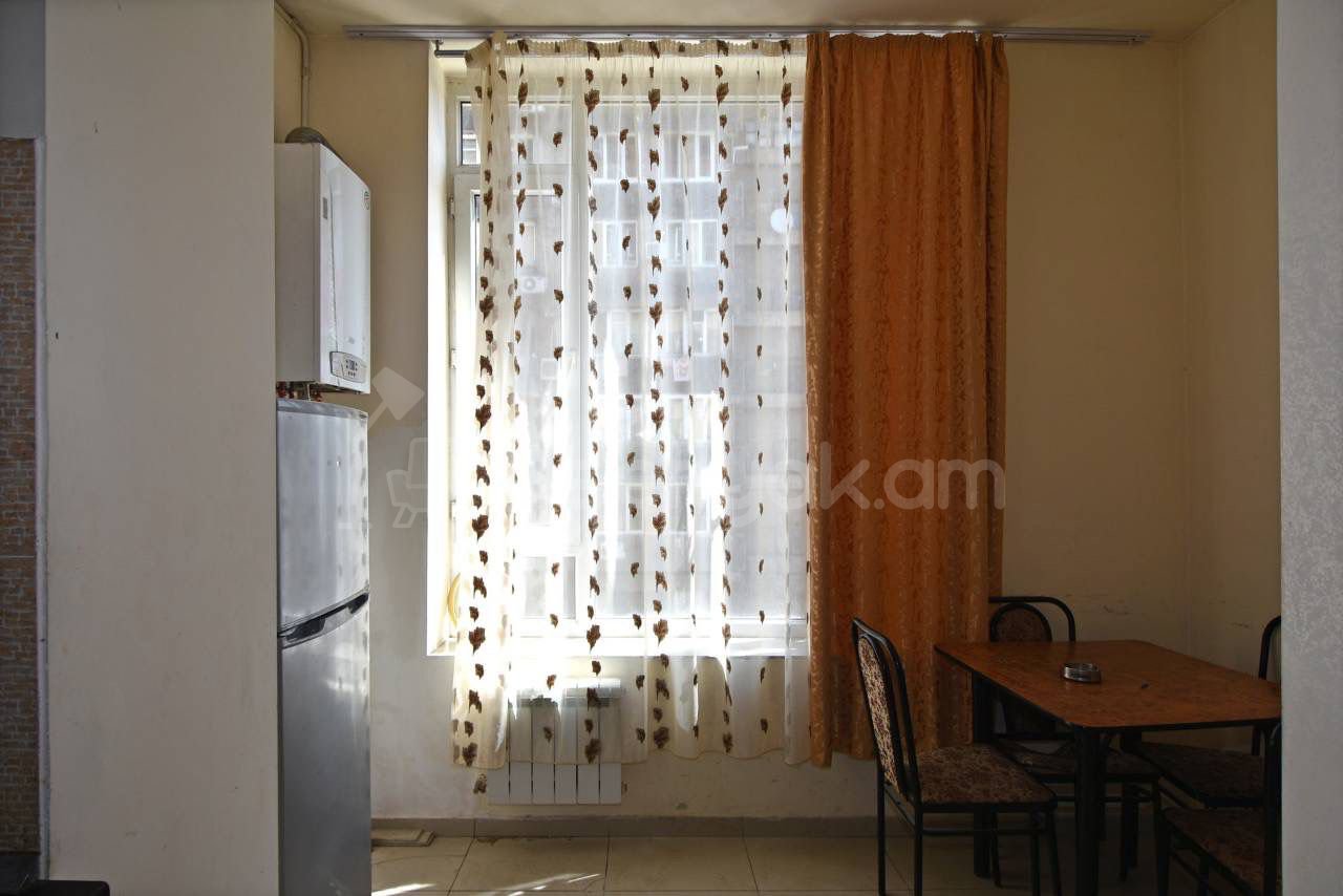 3 Սենյականոց Բնակարան Նորակառույցում, 75քմ, 4/10 հարկ, Կապիտալ Վերանորոգված