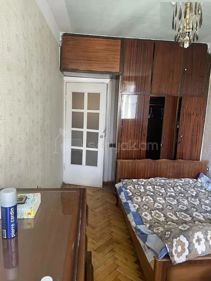 3 Սենյականոց Բնակարան, 93քմ, 3/9 հարկ, Նորմալ Վիճակում