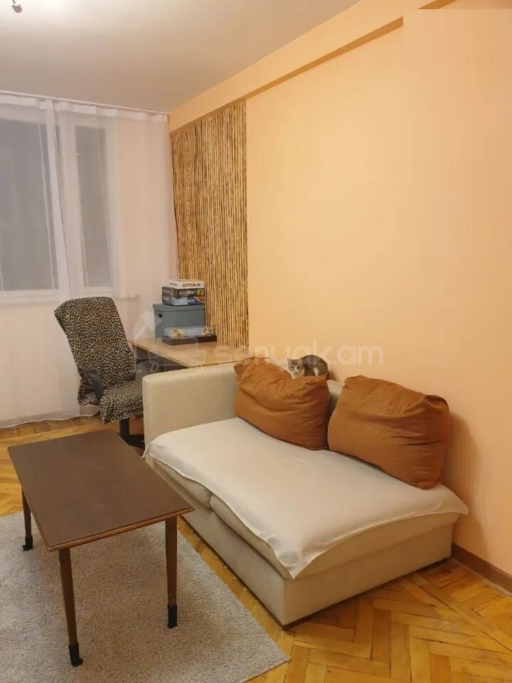 3 Սենյականոց Բնակարան, 93քմ, 3/9 հարկ, Նորմալ Վիճակում