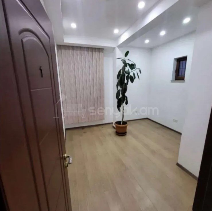Օֆիսային Տարածք, 120քմ, Կապիտալ Վերանորոգված