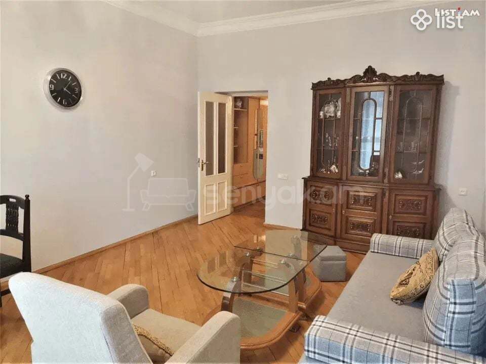 2 Սենյականոց Բնակարան Քարե Շենքում, 56քմ, 3/5 հարկ, Կապիտալ Վերանորոգված
