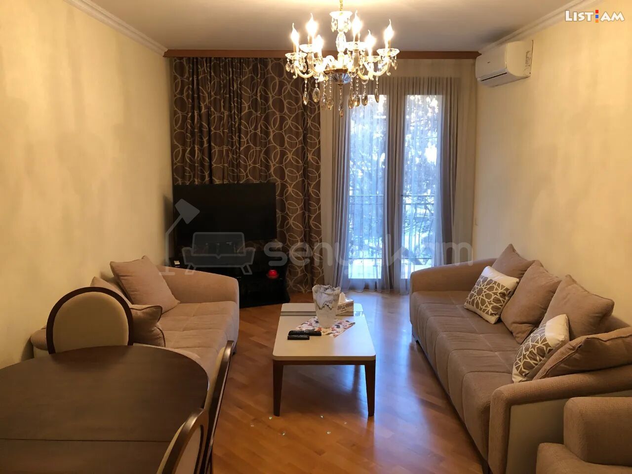 2 Սենյականոց Բնակարան Քարե Շենքում, 60քմ, 3/5 հարկ, Կապիտալ Վերանորոգված