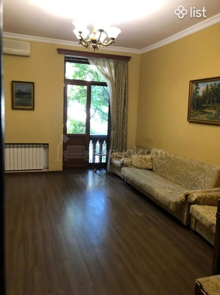 2 Սենյականոց Բնակարան Քարե Շենքում, 60քմ, 3/5 հարկ, Կապիտալ Վերանորոգված