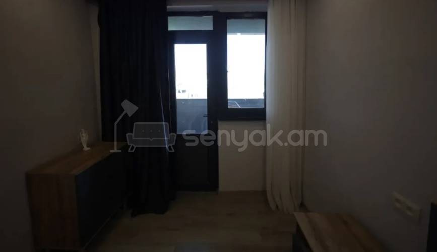 3 Սենյականոց Բնակարան, 90քմ, 8/12 հարկ, Կապիտալ Վերանորոգված