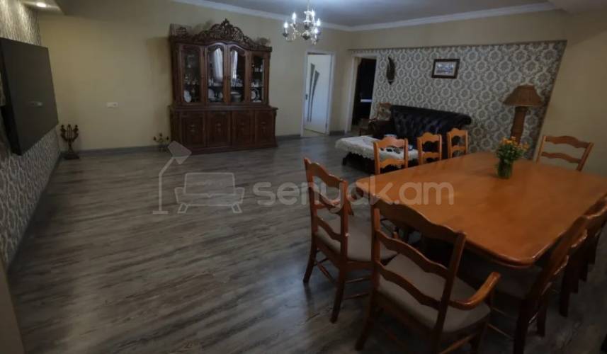 3 Սենյականոց Բնակարան, 90քմ, 8/12 հարկ, Կապիտալ Վերանորոգված