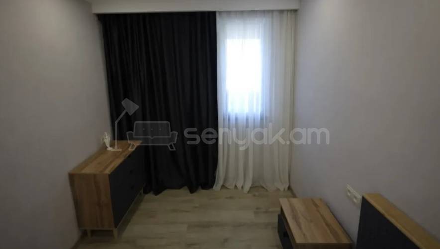 3 Սենյականոց Բնակարան, 90քմ, 8/12 հարկ, Կապիտալ Վերանորոգված