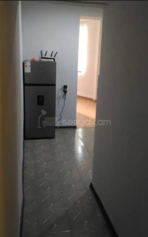 3 Սենյականոց Բնակարան Քարե Շենքում, 72քմ, 2/5 հարկ, Կապիտալ Վերանորոգված, Կահավորված, Արևկող