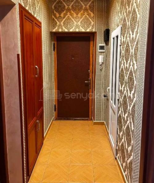 2 Սենյականոց Բնակարան Քարե Շենքում, 54քմ, 5/5 հարկ, Կապիտալ Վերանորոգված