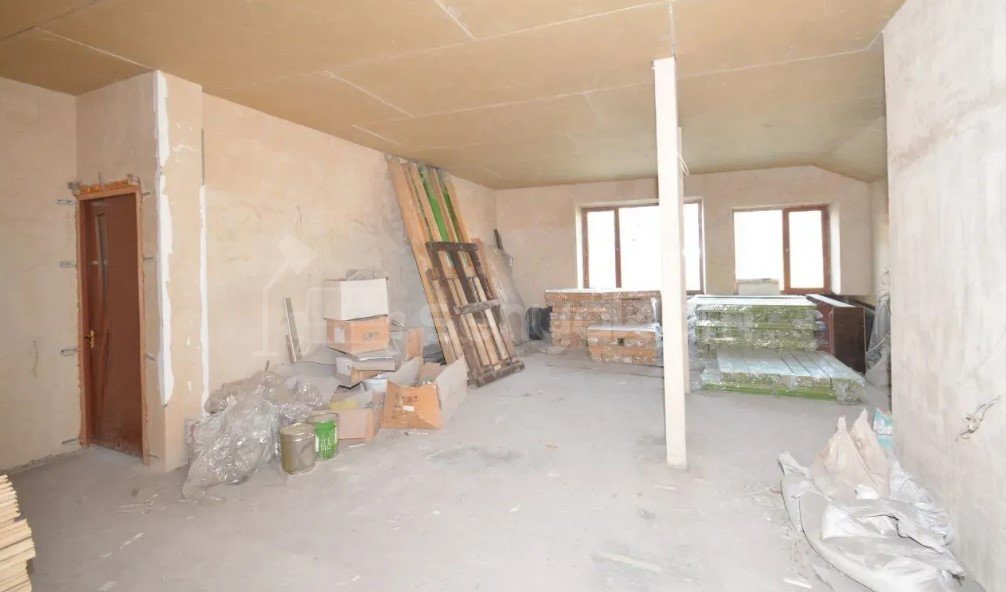 4 Սենյականոց Բնակարան, 144քմ, 8/8 հարկ, Զրոյական Վիճակում