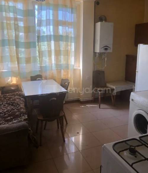 2 Սենյականոց Բնակարան Քարե Շենքում, 58քմ, 2/5 հարկ, Կոսմետիկ Վերանորոգված