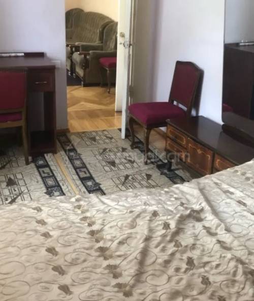 2 Սենյականոց Բնակարան Քարե Շենքում, 58քմ, 2/5 հարկ, Կոսմետիկ Վերանորոգված