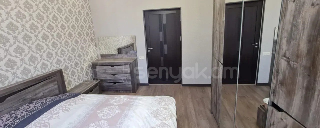 3 Սենյականոց Բնակարան Քարե Շենքում, 71քմ, 3/4 հարկ, Կապիտալ Վերանորոգված, Կահավորված, Արևկող
