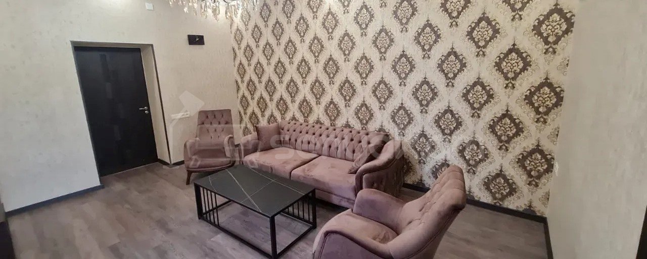 3 Սենյականոց Բնակարան Քարե Շենքում, 71քմ, 3/4 հարկ, Կապիտալ Վերանորոգված, Կահավորված, Արևկող